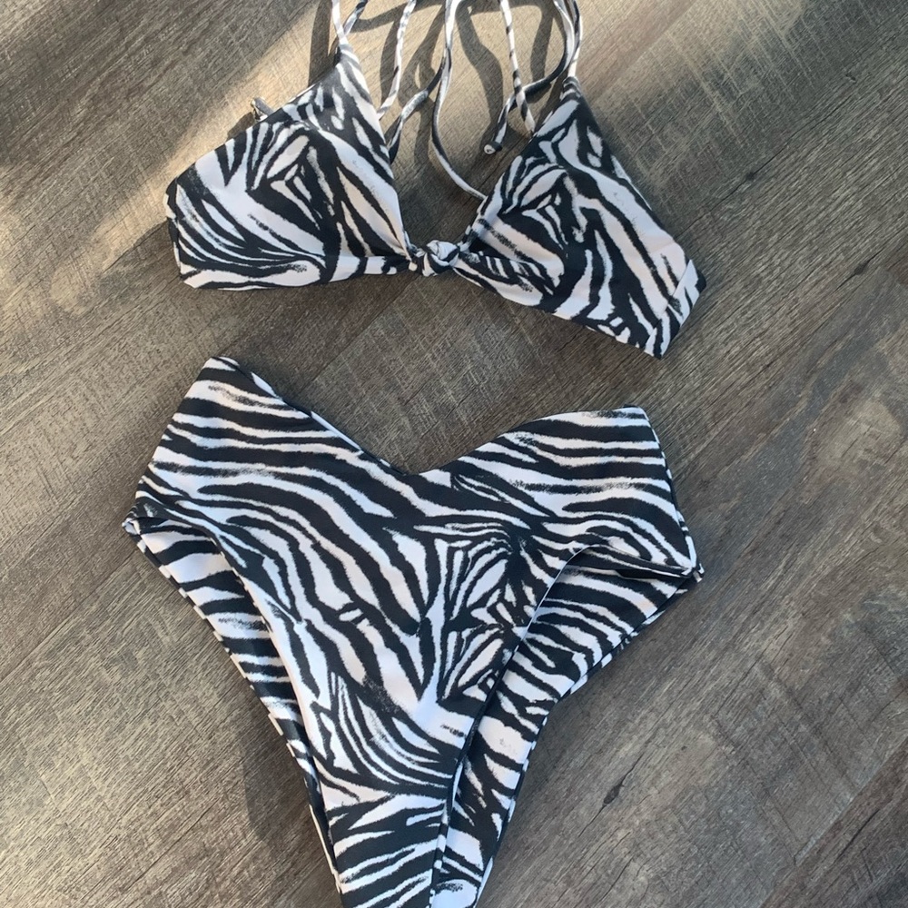 Zebra print Skatie bikini set